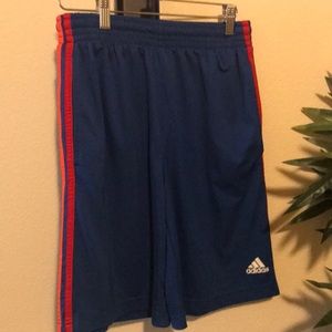 Adidas boys Large 14/16 shorts with pockets